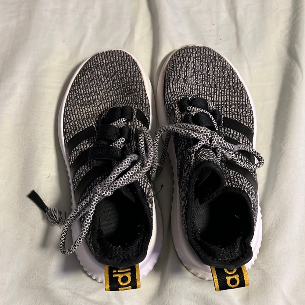 Adidas boys black and white sneakers